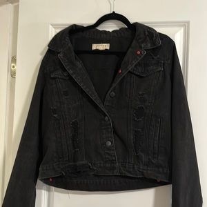 Cropped denim jacket